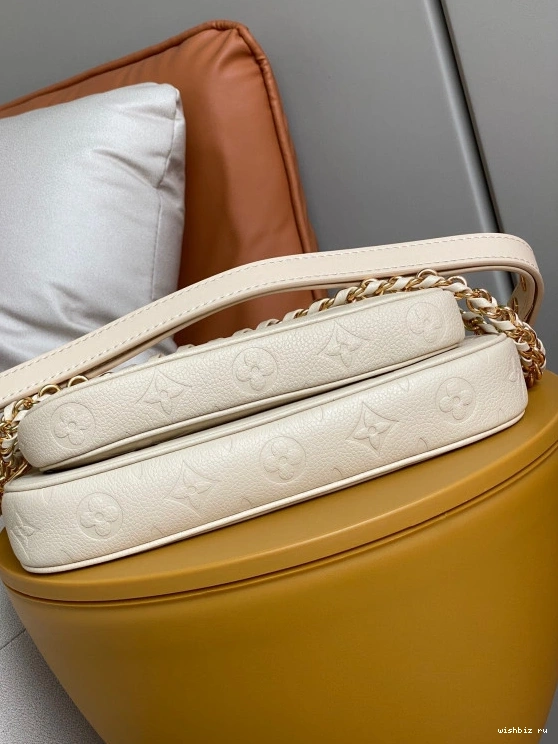 WIS MULTI POCHETTE ACCESSOIRES VUITTON LOUIS 0820